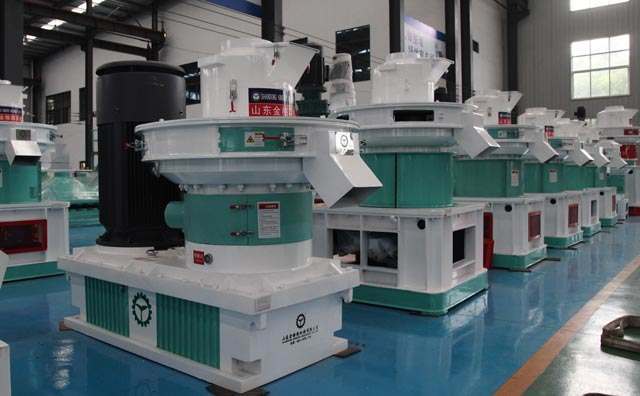 玉米秸稈顆粒機(jī) 玉米秸稈顆粒機(jī)