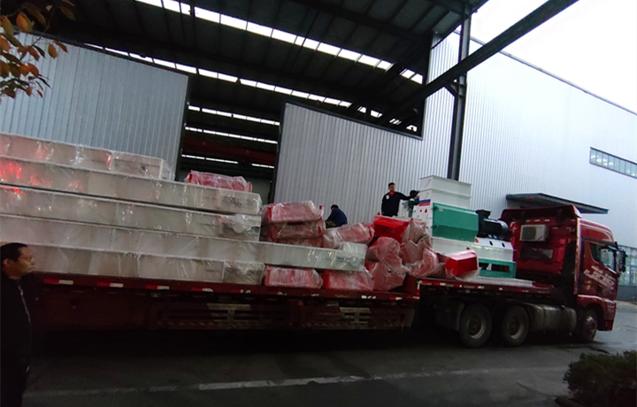 內(nèi)蒙古烏蘭察布飼料顆粒機(jī)發(fā)貨中 內(nèi)蒙古烏蘭察布飼料顆粒機(jī)發(fā)貨中