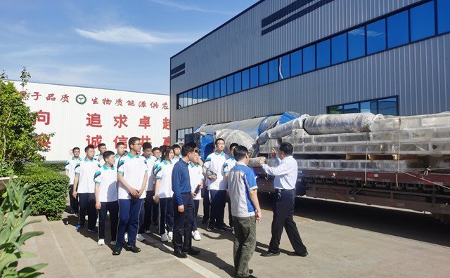 山東金格瑞顆粒機廠家廠區(qū) 山東金格瑞顆粒機廠家廠區(qū)